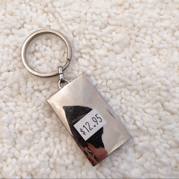 Les Miserables Key Chain - Picture 2 of 2